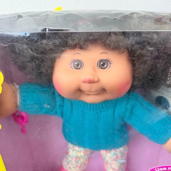 Cabbage Patch Kids Doll Adoptimals with Heartbeat Key 15" Brown Curly Hair NEW - Picture 6 of 11